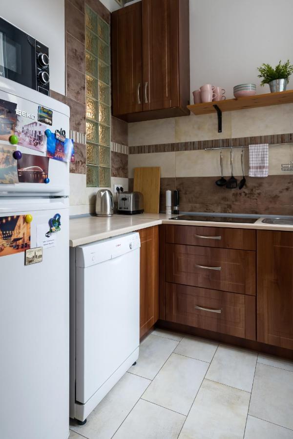Discover Krakow Apartments - 3 Rakowicka St - Classic Apartments Near Main Station - Netflix Екстериор снимка